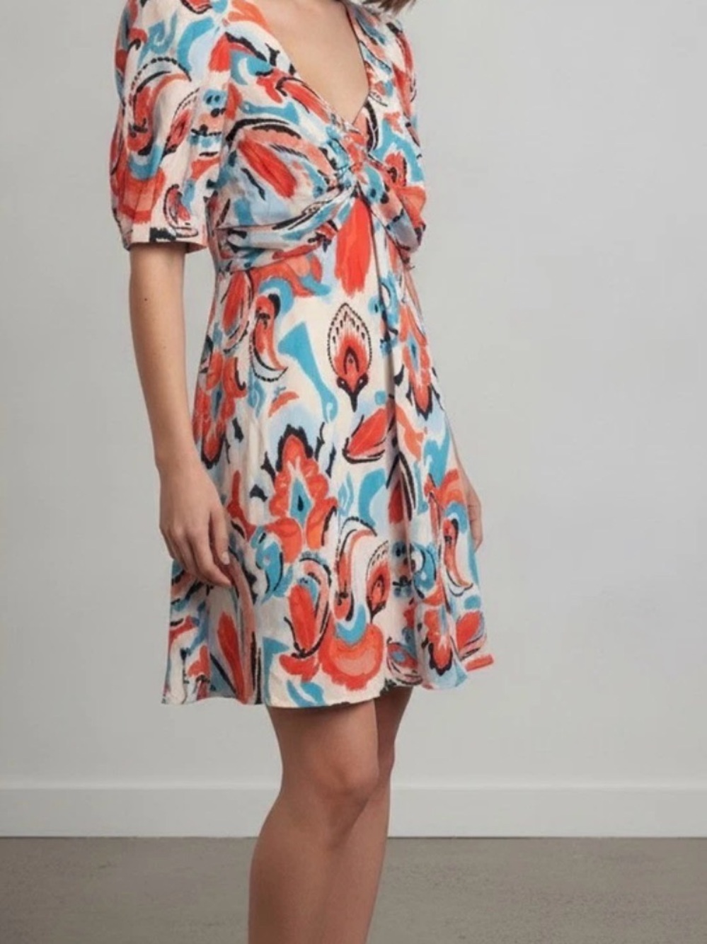 Entro Abstract Twist-Front A-Line Dress in Coral & Blue